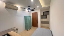 The Esparis (D18), Condominium #626991191
